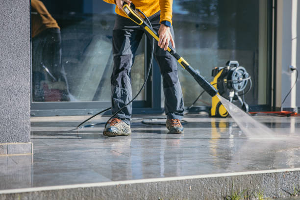 Best Pool Deck Cleaning  in Rockford, MI